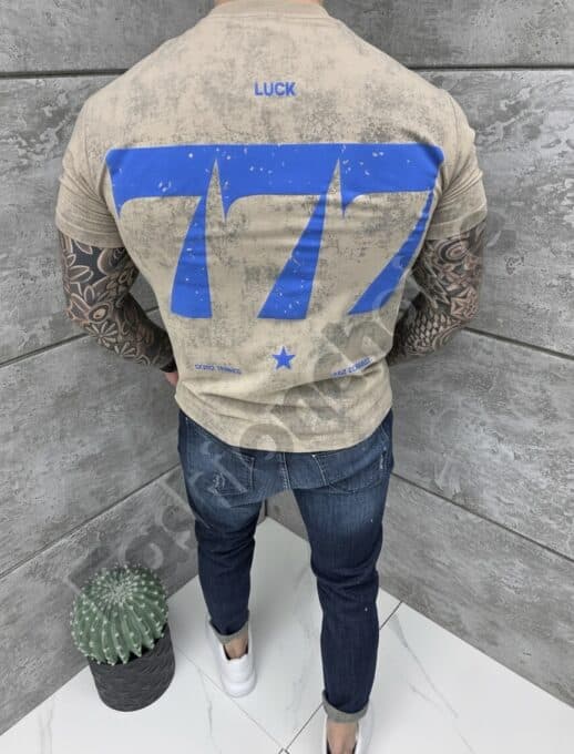 T-shirt LUCK με τύπωμα στην πλάτη-μπεζ-κωδ 25171-1