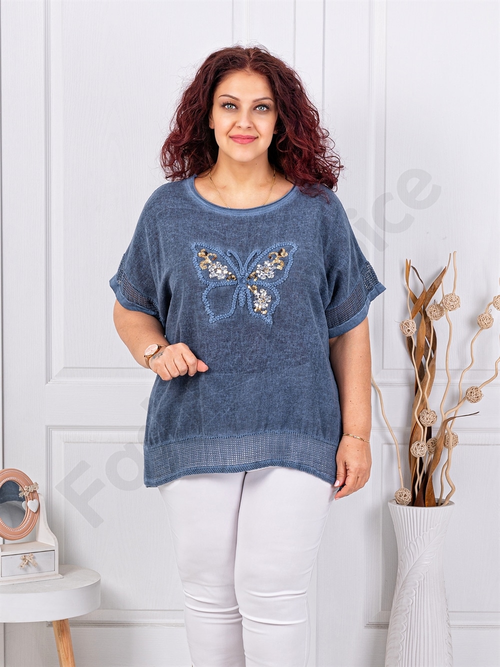 Plus size βαμβακερή/λινή μπλούζα με απλικέ πεταλούδα-μπλε-κωδ 1025-6