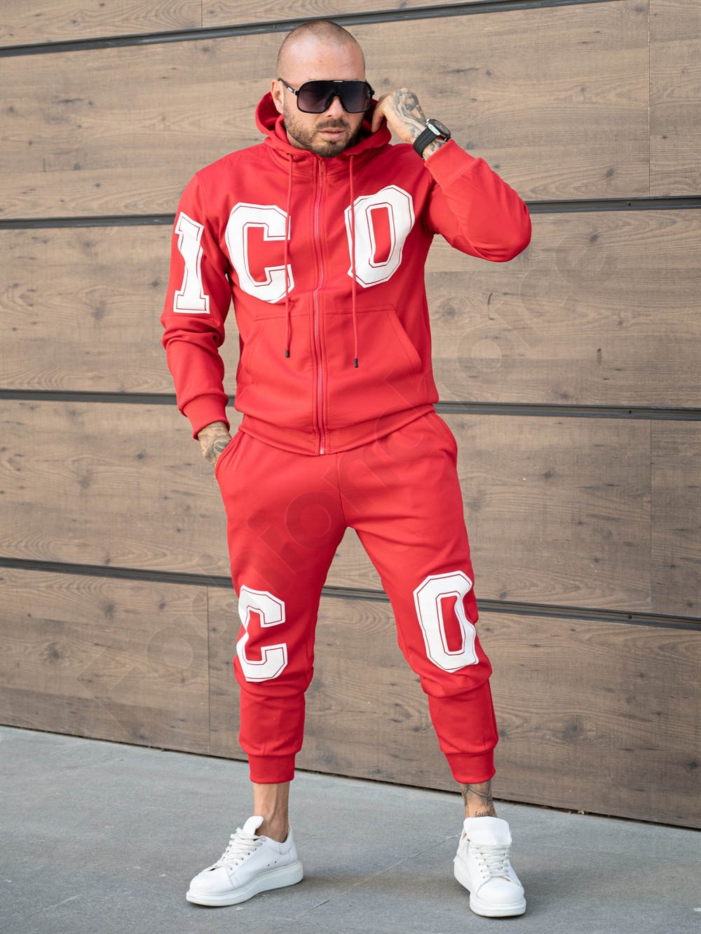 Ανδρικό σετ φόρμας με απλικέ ICON-κόκκινο-κωδ 5750-1