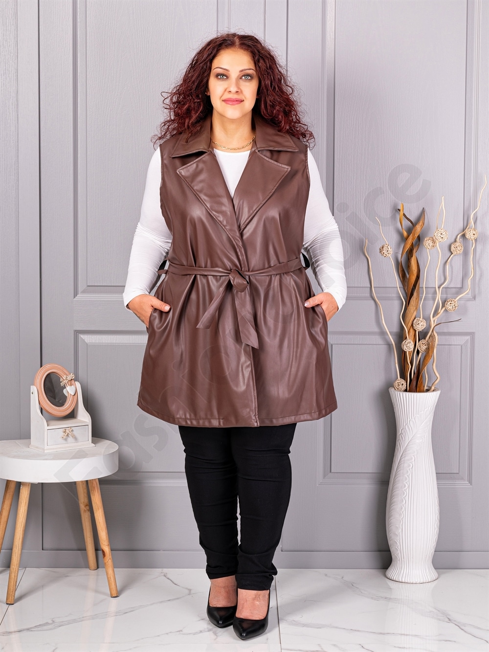 Plus size γιλέκο με όψη δέρματος-μόκα-κωδ 52592-6