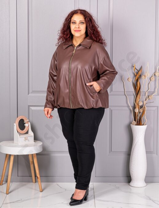 Plus size τζάκετ σε όψη δερματίνης-καφέ-κωδ 5252-1
