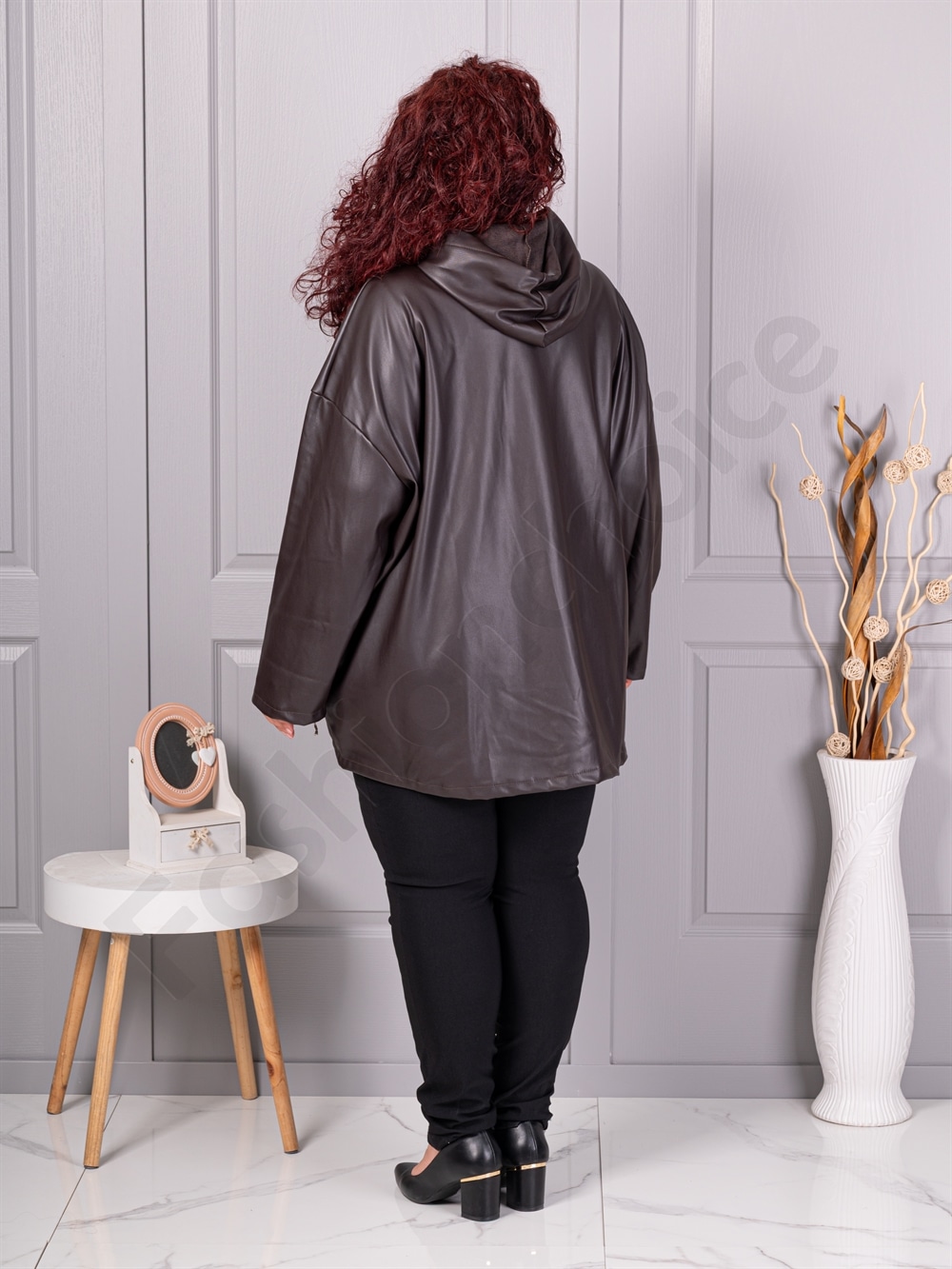 Plus size τζάκετ σε όψη δερματίνης-καφέ-κωδ 53248-1
