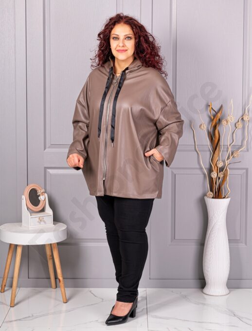 Plus size τζάκετ σε όψη δερματίνης-μόκα-κωδ 53248-2
