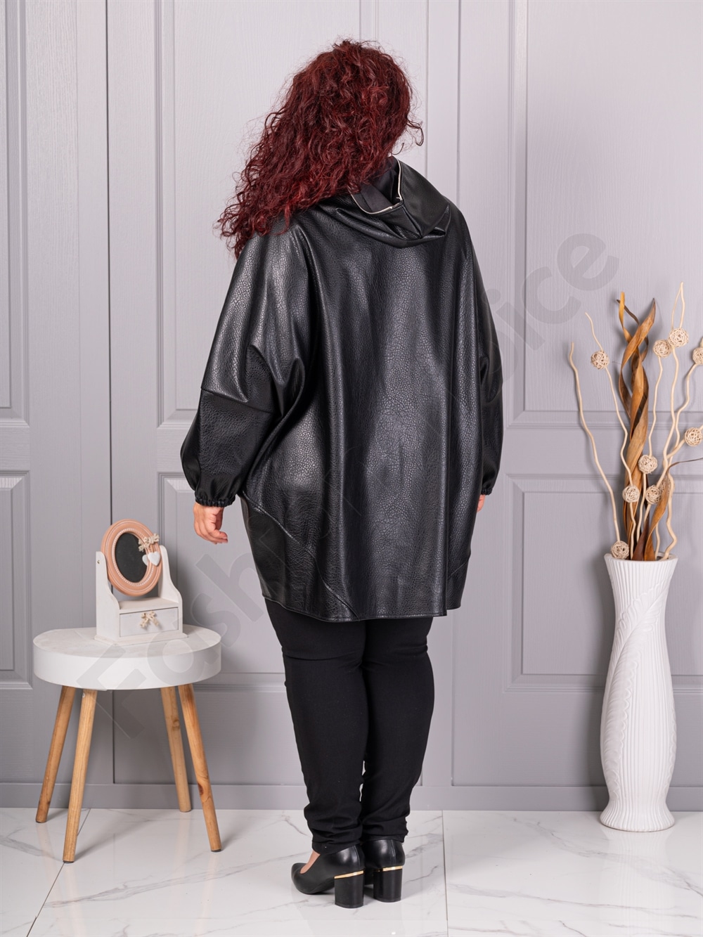 Plus size τζάκετ μακρύ σε όψη δερματίνης-μαύρο-κωδ 53281