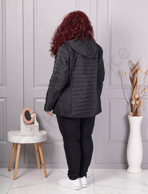 Plus size καπιτονέ μπουφάν με κουκούλα-μαύρο-κωδ 5677