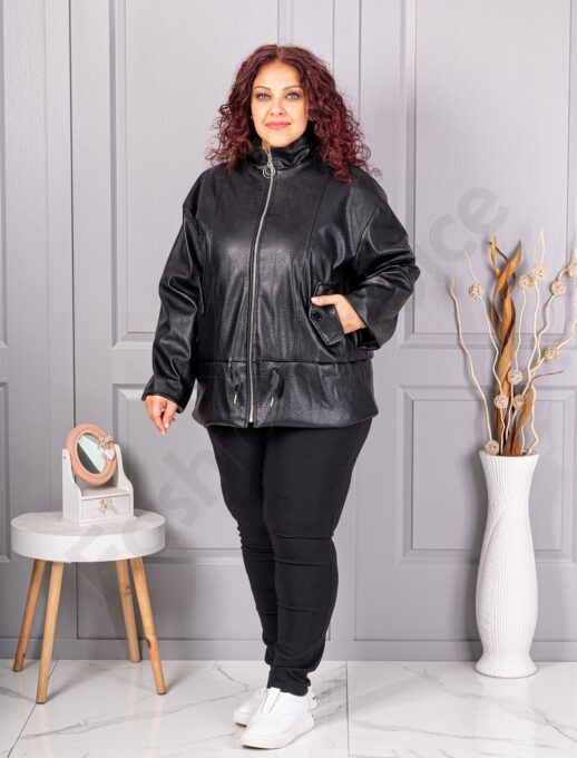 Plus size μπουφάν σε όψη δερματίνης με ψηλό γιακά-μαύρο-κωδ 53282