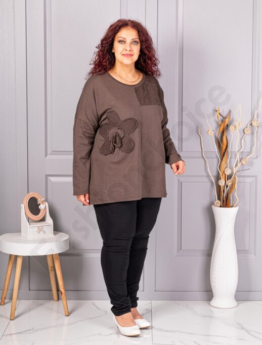 Plus size μπλούζα με κέντημα και απλικέ-καφέ-κωδ 9951-4