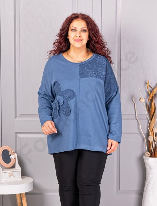 Plus size μπλούζα με κέντημα και απλικέ-μπλε-κωδ 9951-5