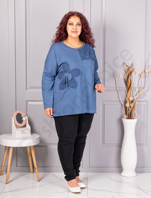 Plus size μπλούζα με κέντημα και απλικέ-μπλε-κωδ 9951-5