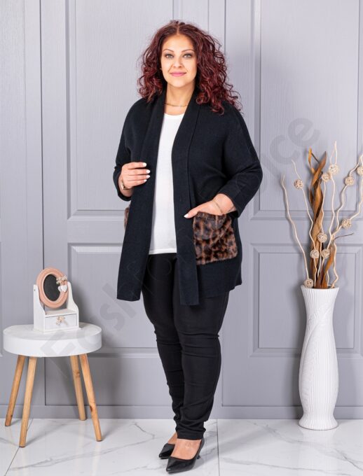 Plus size ζακέτα με χνουδωτές λεοπάρ τσέπες-μαύρο-κωδ 2079