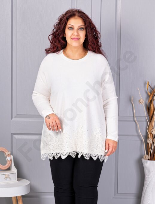 Plus size πλεκτή μπλούζα με δαντέλα και στρας-λευκό-κωδ 6900-1