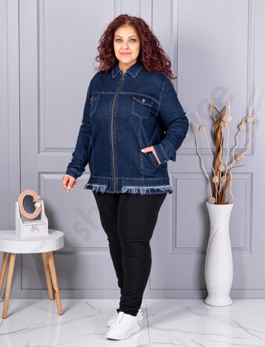 Plus size τζιν μπουφάν με ξέφτια στο τελείωμα-κωδ 26217