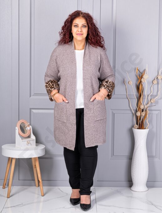 Plus size ζακέτα με χνουδωτές λεοπάρ μανσέτες-μόκα-κωδ 5069-1