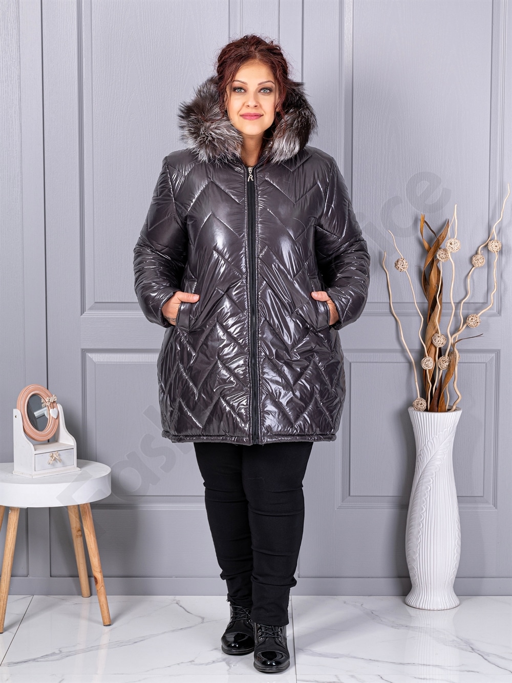 Plus size γυαλιστερό μπουφάν με φυσική γούνα-γραφίτη-κωδ 26059-1