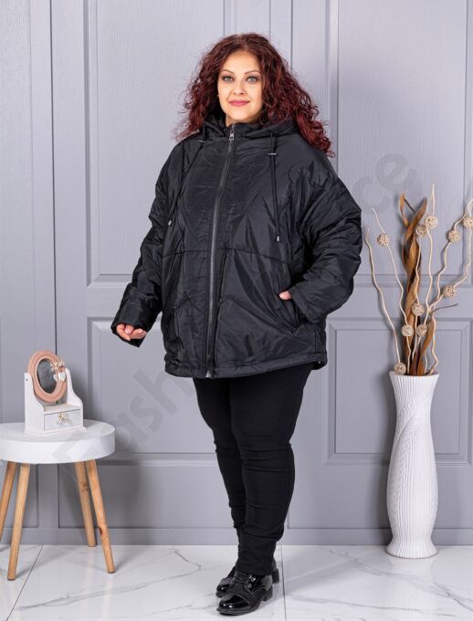 Plus size χειμερινό μπουφάν με κουκούλα-μαύρο-63280