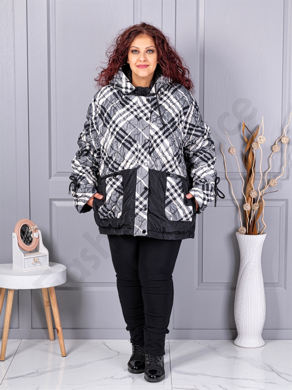 Plus size χειμερινό μπουφάν με καρό μοτίβο-κωδ 63253