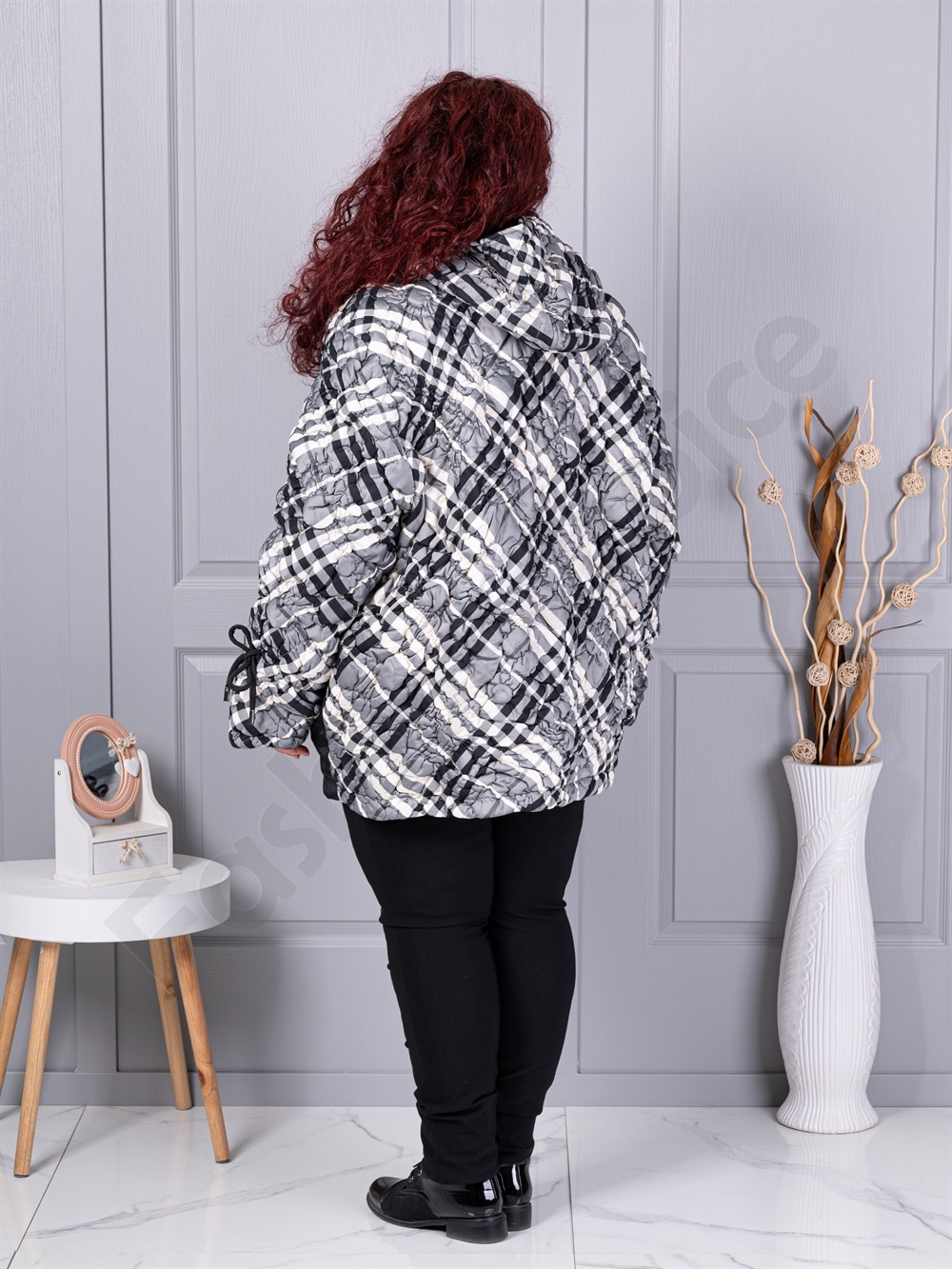 Plus size χειμερινό μπουφάν με καρό μοτίβο-κωδ 63253