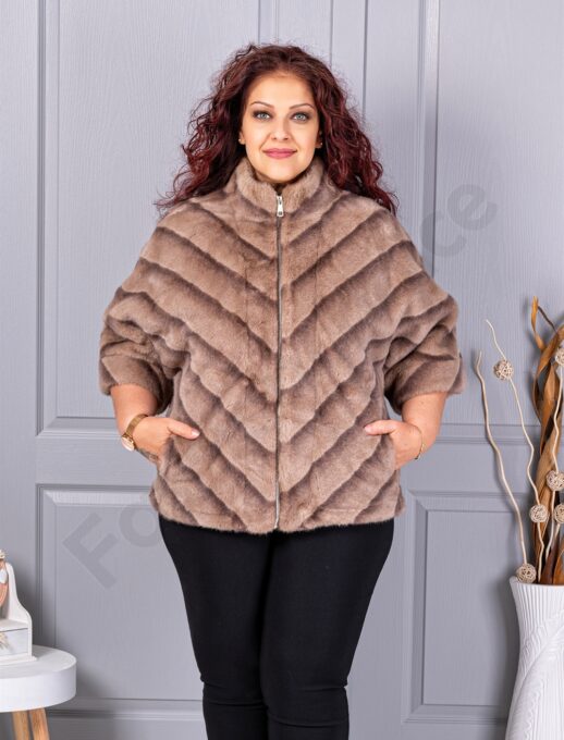 Plus size παλτό από οικολογική γούνα-μπεζ-κωδ LT18-2