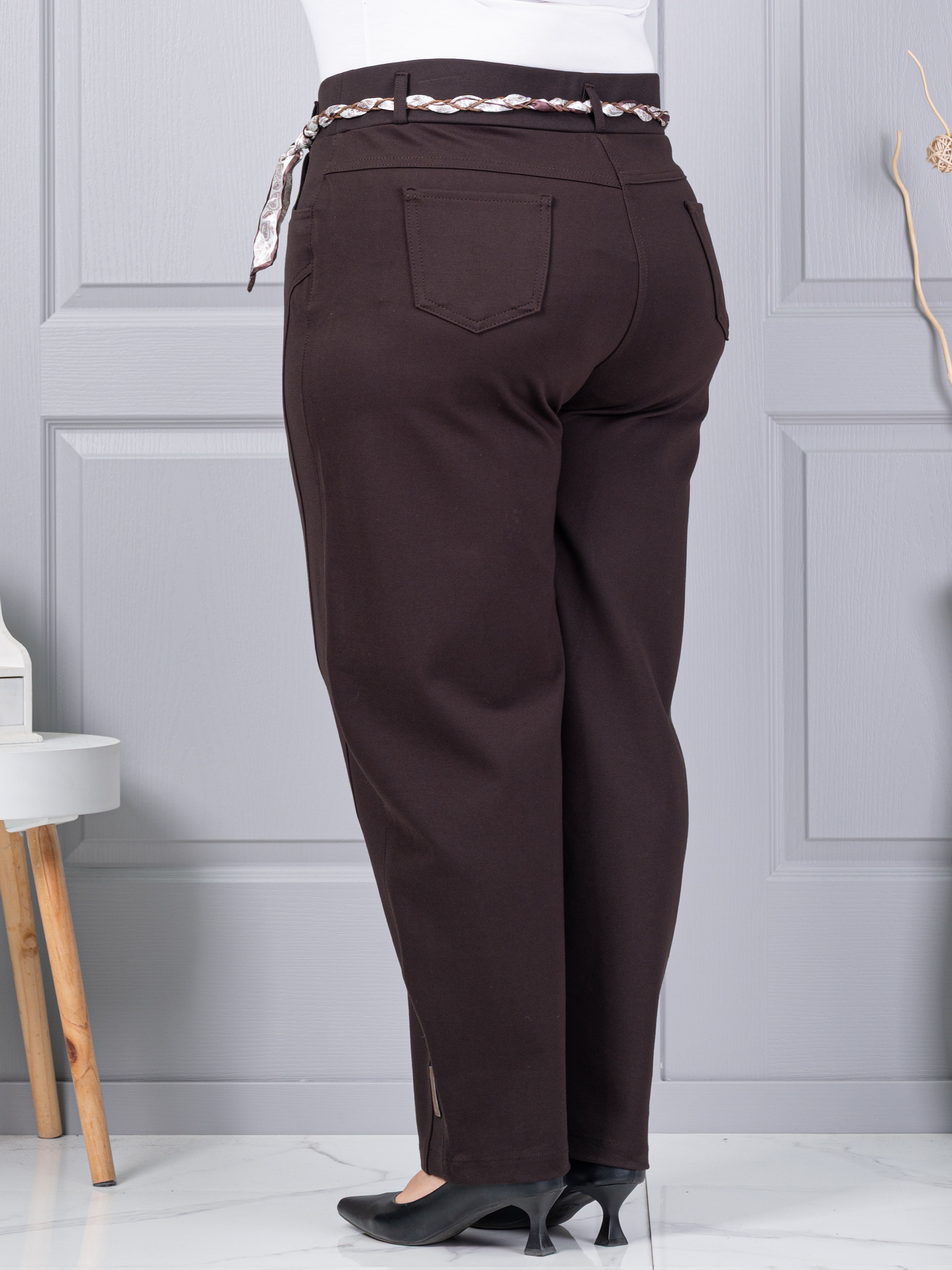 Plus size παντελόνι με σατέν ζώνη-καφέ-κωδ 6046-1
