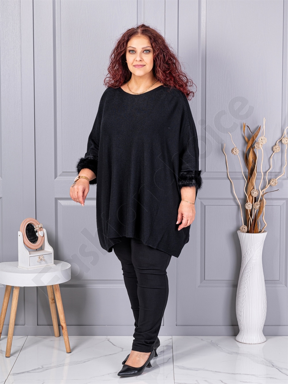 Plus size πλεκτή τουνίκ με χνουδωτές μανσέτες-μαύρο-κωδ 252