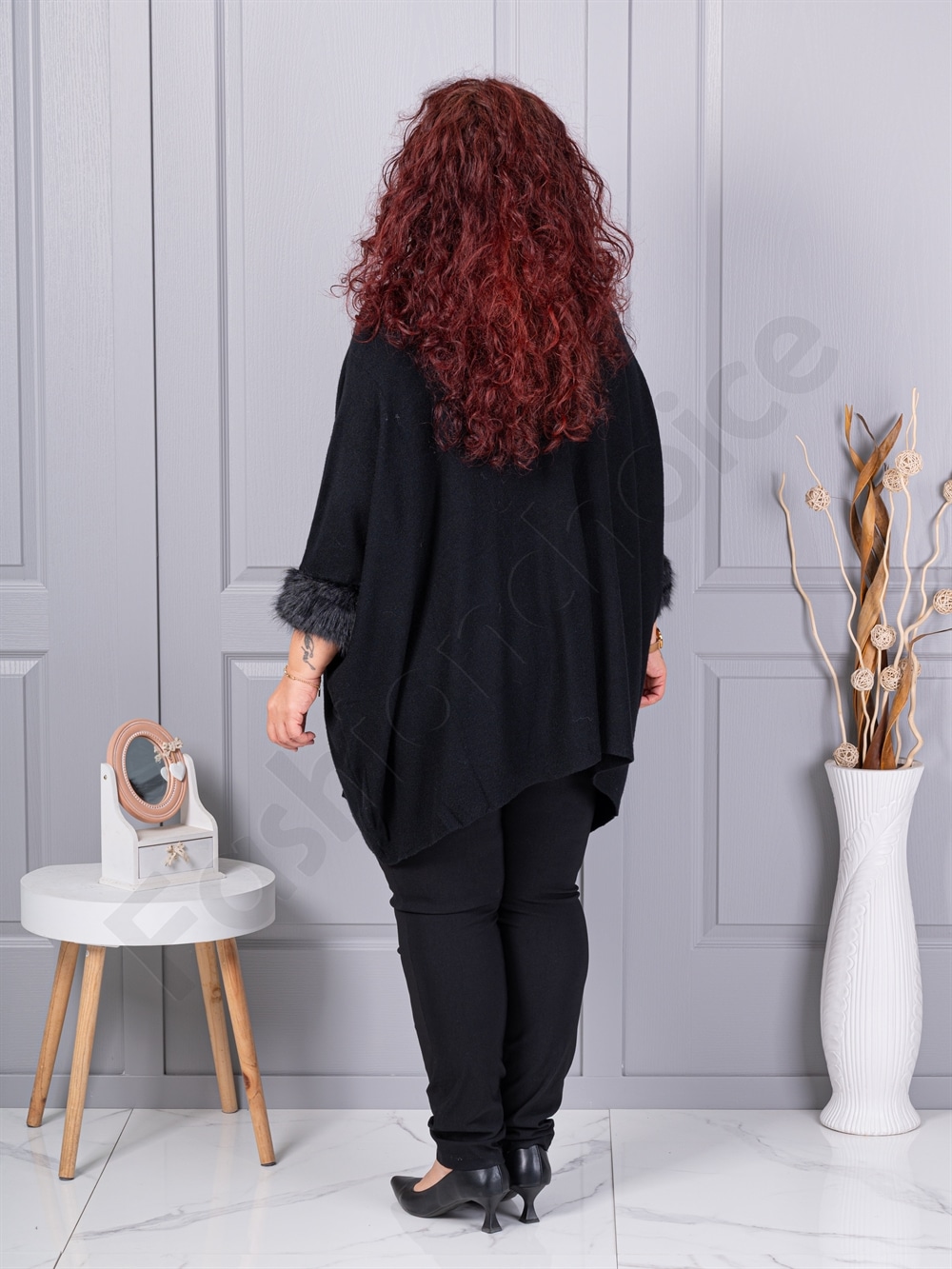 Plus size πλεκτή τουνίκ με χνουδωτές μανσέτες-μαύρο-κωδ 252